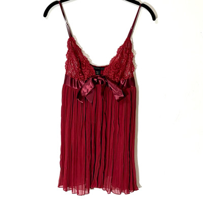 VTG Victoria's Secret Babydoll Lingerie Dress Red Lace Classic Sexy Boudoir M