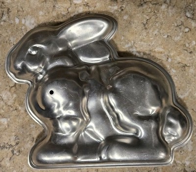 Vintage Aluminum Bunny Rabbit Cake / Chocolate Mold 2 Piece Set