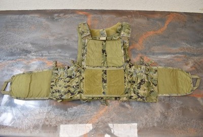 RBAV Specialty Defense Systems SDS AOR2 Releasable Vest Woodland
