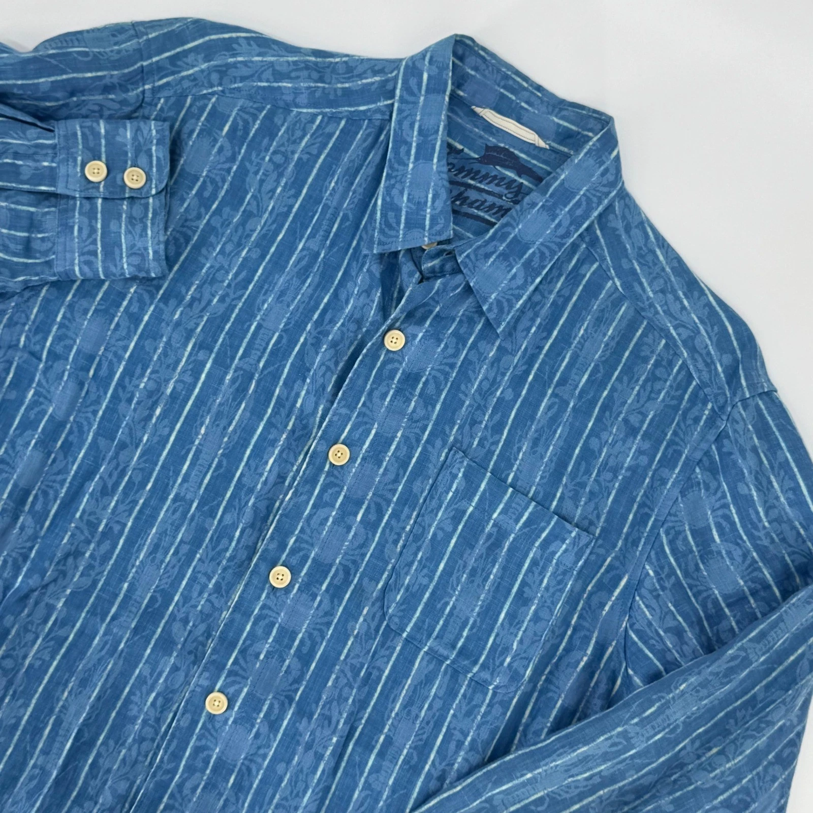 Tommy Bahama Relax Mens Medium Blue 100% Linen Crab Stripe Button Down Shirt