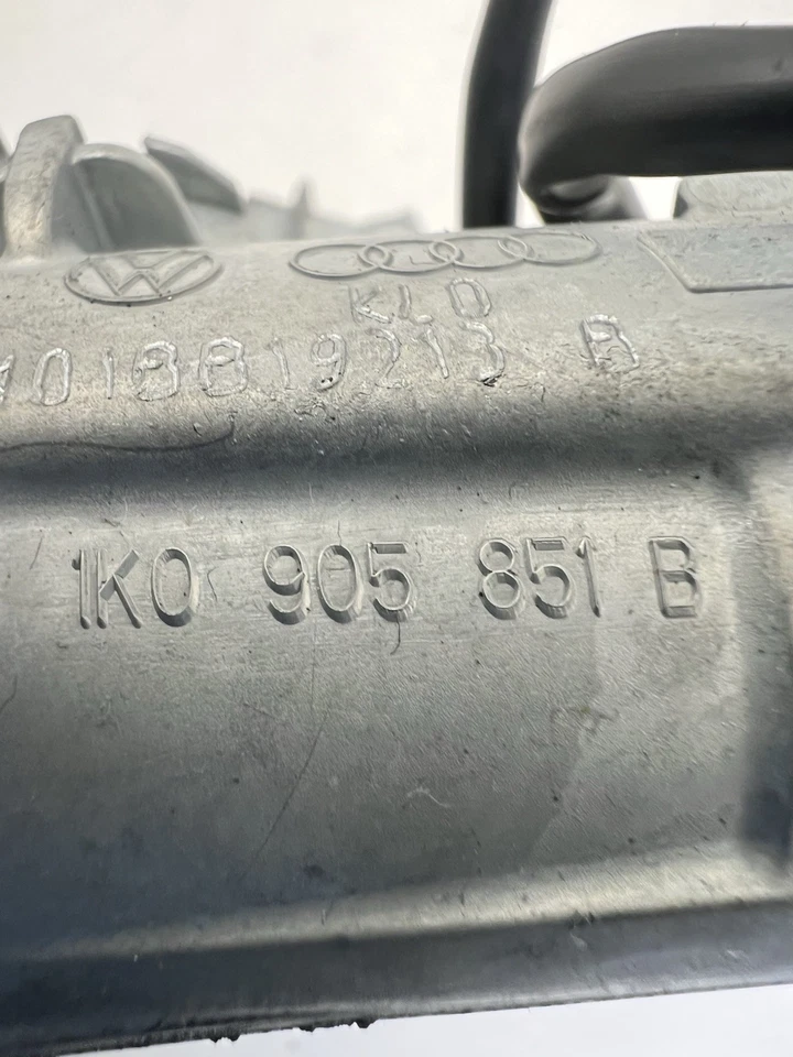 2010-2014 Volkswagen Golf 2.5L Ignition Cylinder With Key OEM.  - Image 4 of 4