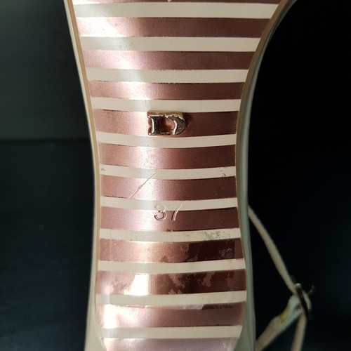 DUNE SIZE 4UK EUR37 WOMENS PINK PATENT LETHER STILETTO HEEL SLINGBACK SANDALS - Picture 22 of 24