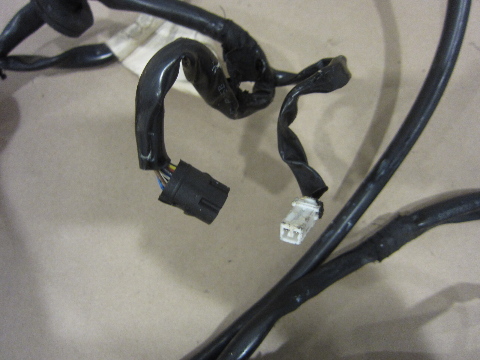 Ferrari 360 430 - Door Connection Cables /Fits Either Door - P/N 198209