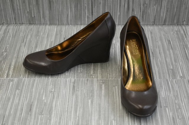 kenneth cole did you tell wedges