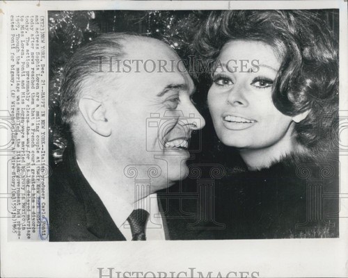 1965 Press Photo Actress Sophia Loren Husband Producer Carlo Ponti - XXB05707