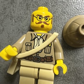 LEGO Pharaohs Quest PROFESSOR ARCHIBALD HALE Minifigure & Tan Messenger Bag 7327