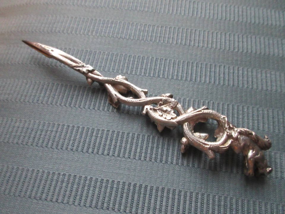 TIFFANY ARDILLA Nuez Pick ESTÉTICA 3D Bellota PLATA ESTERLINA 925 FIGURA SIN MONO Foto 3 de 4