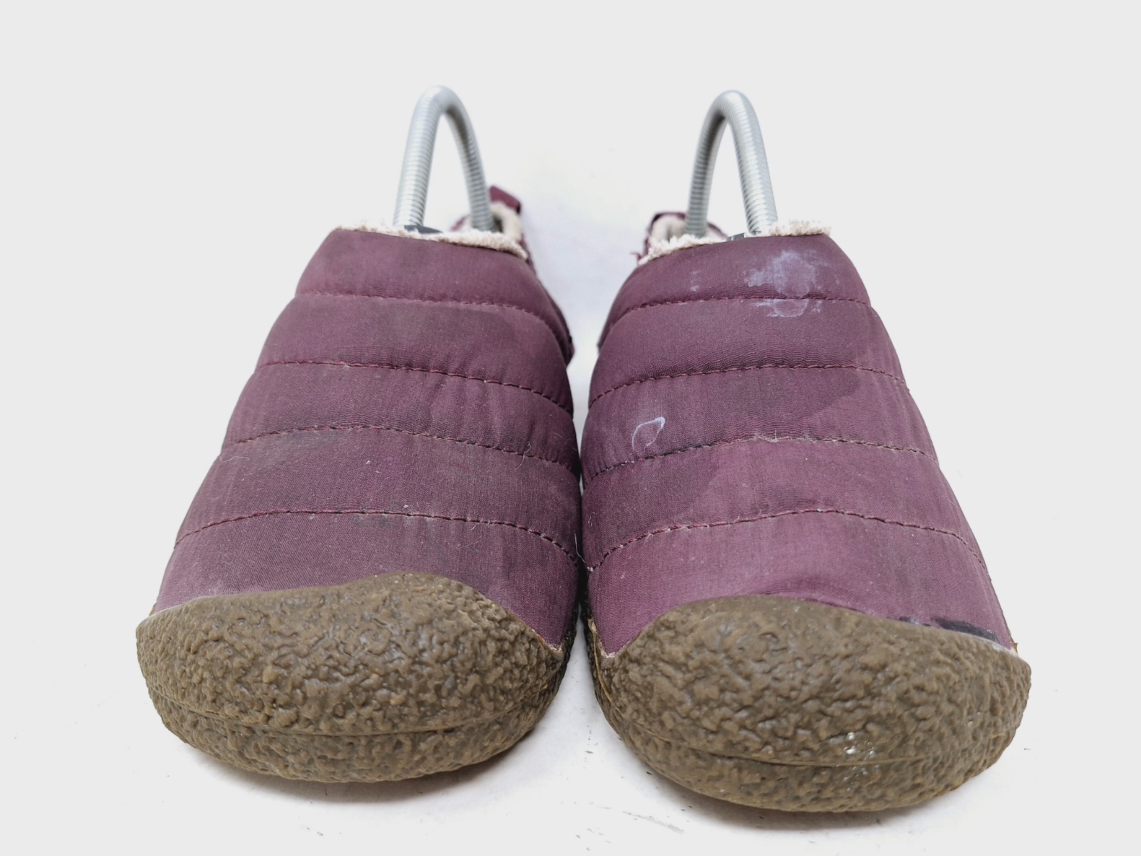 Scarpe ciabatte Keen donna Howser taglia 8 viola slip on foderate in pelliccia di mulo isolate