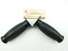 NOS Handlebar Grips GT Type Triumph Norton BSA Yamaha XS650 T120R A65 B11348