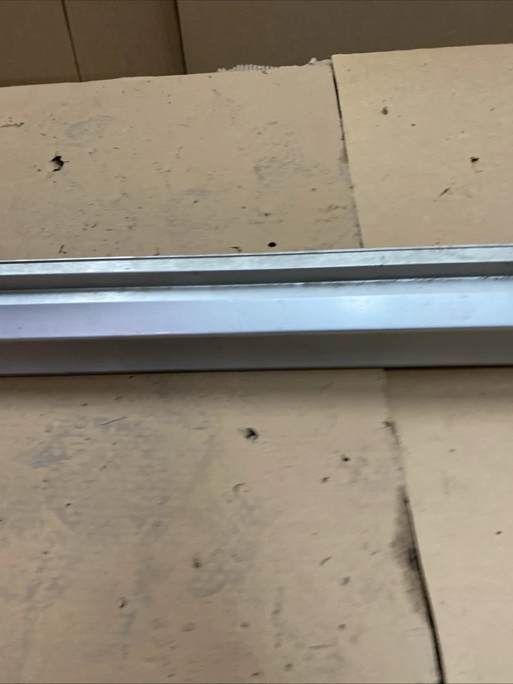 2008-2014 Subaru Impreza WRX STI vagón faldón lateral panel basculante conductor izquierdo C3S Foto 4 de 4