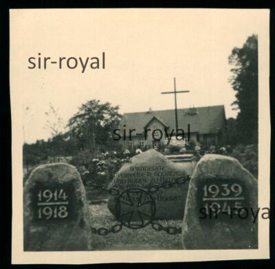 Selk 1951 - Ehrenmal in Oberselk - Schleswig - 1950er - Foto 6x6cm