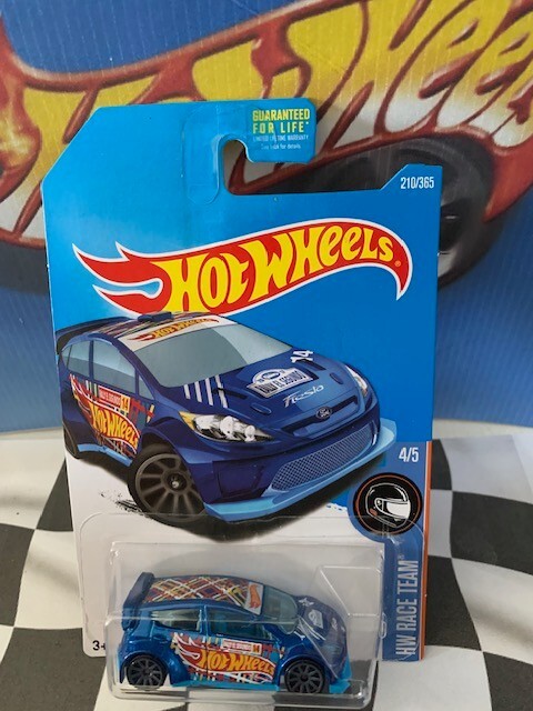 Hot Wheels 2017 HW Race Team 4/5 210 '12 Ford Fiesta BLUE 10SP