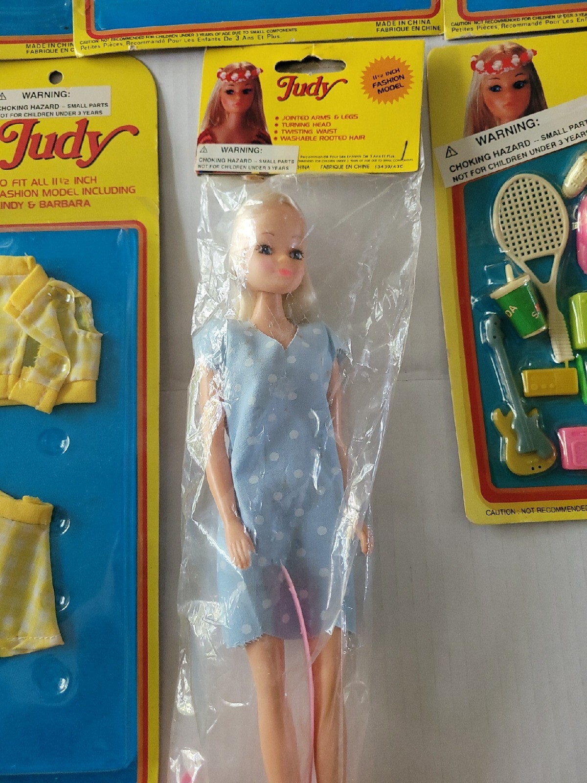 Vtg Judy Doll GLAMOUR GIRLS Fashions & Accessory Lot Barbie Judy