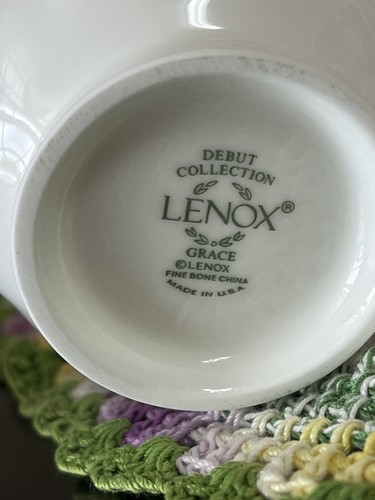 Set 2 LENOX Debut Collection GRACE Cups White 6 Ounce Mugs Discontinued - Picture 8 of 8