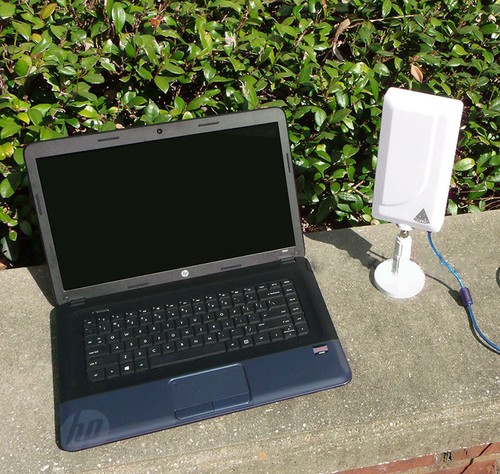 2000mW Indoor/Outdoor 2.4G Wi-Fi USB Adapter +10 dBi directional antenna RV/boat - Picture 7 of 9