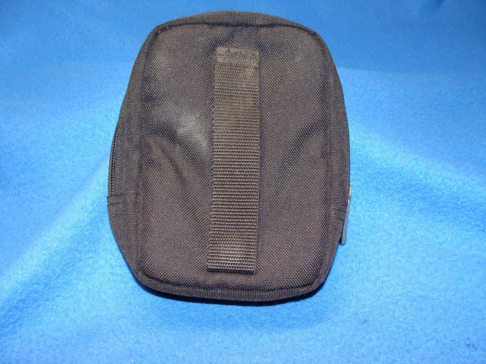 Bolsa de almacenamiento/cámara Caselogic negra y roja 6,75" X 4,25" usada temperatura No funciona Foto 2 de 4