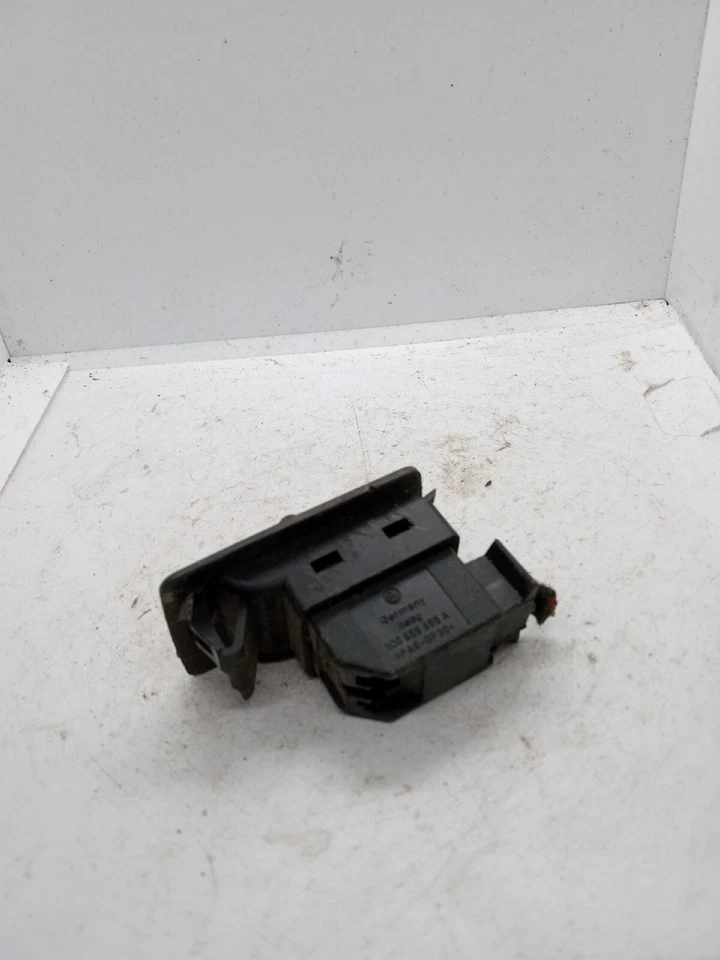 Interruptor de ventana de puerta trasero izquierdo Dodge Charger 2013-201768110863AB Foto 4 de 4