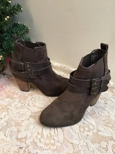 Crown Vintage Womens Sz 7.5 Brown Suede Ankle Boots Booties