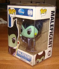 Funko Pop! Disney Sleeping Beauty MALEFICENT (2330) #09 + Protector