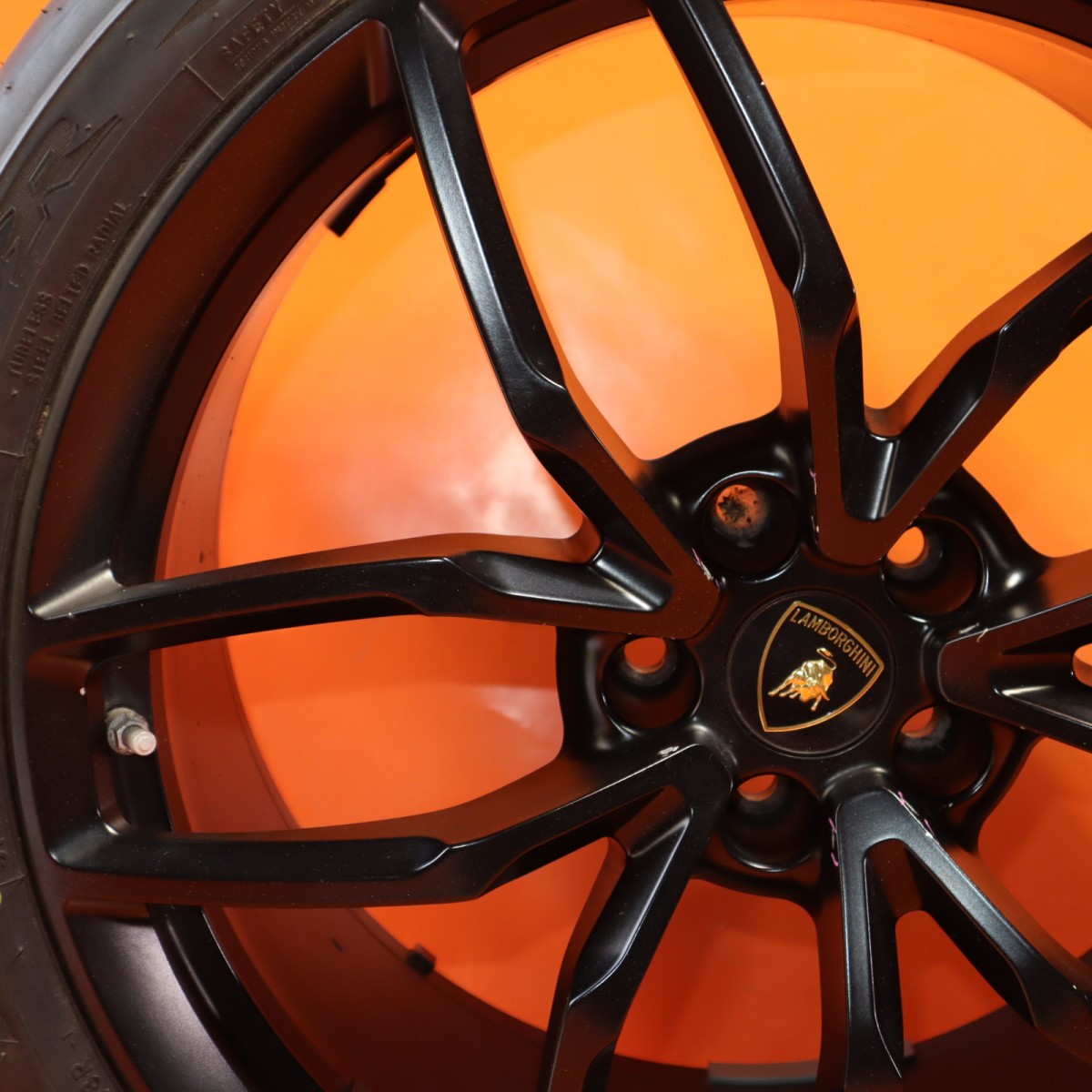 Lamborghini Huracan 2016-2019 Rear Wheel P/N 4T0601017C