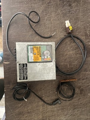 Buderus G 84 W-4-0-004 inklusive Honeywell DKG 972-N Mod.21 