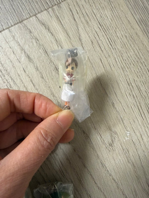 Professor Layton Gasha keychain Flora Reinhold