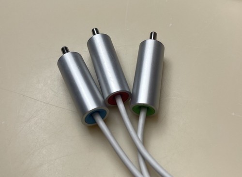 Apple A1258 iPod iPad Composite AV Cable Audio Video Cables RCA USB OEM Genuine - 第 2/5 張圖片