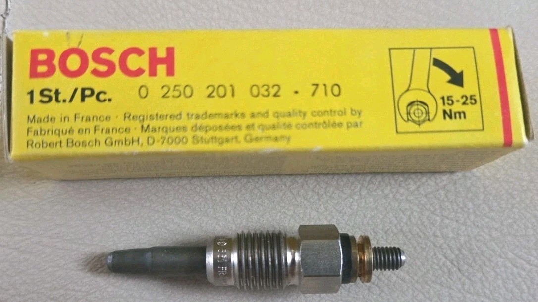 NEW In Box Bosch 0 250 201 032 GLOW PLUG FREE SHIPPING 