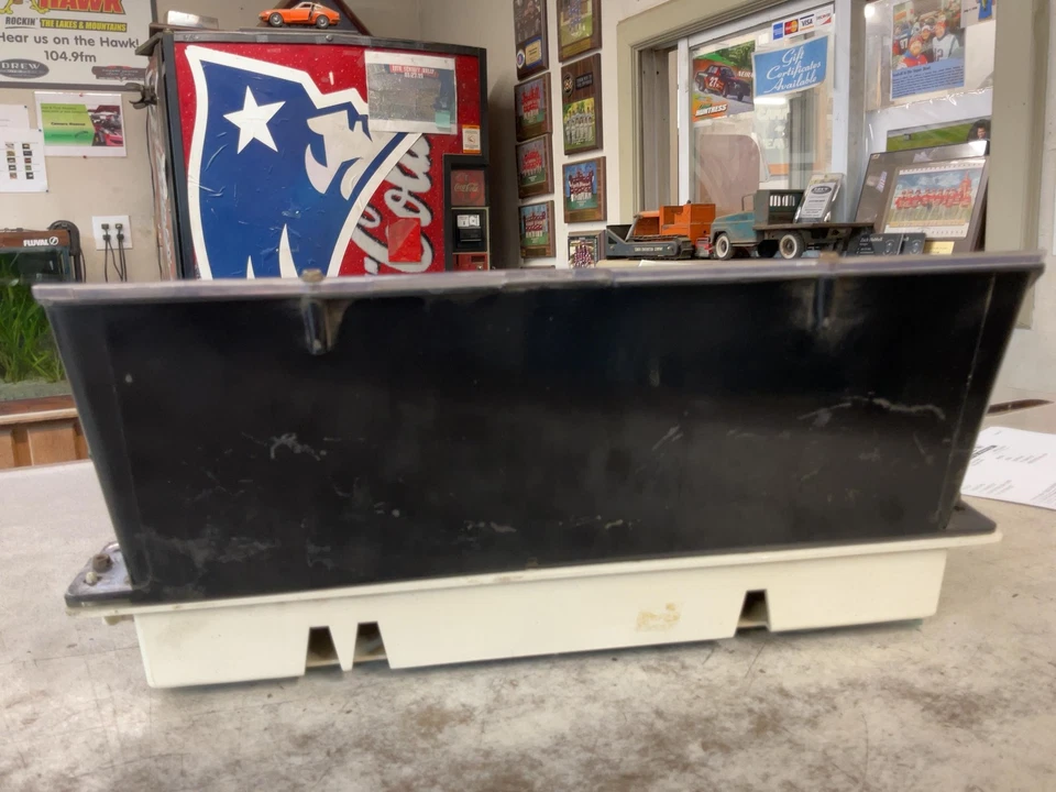 Speedometer CHEVY SUBURBAN 1500 2500 92 93 *NO TACH* 216K 5.7L GAUGE CLUSTER - Image 4 of 4