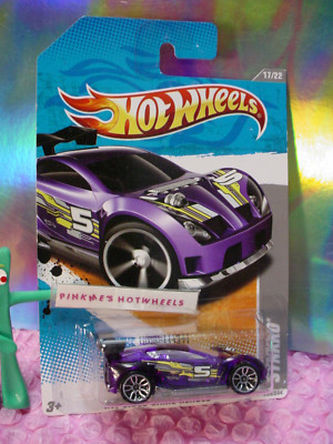 2011 i Hot Wheels SYNKRO #239∞transparent purple;j5∞Video Game
