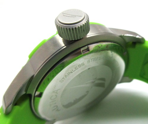 Nautica A13640G Wrist Watch 50mm Green and Stainless Steel - Picture 3 of 4