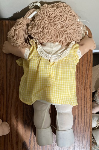 Vintage Cabbage Patch Kids Blonde Brown Bald Lot Yellow Outfits TLC (LL) - Picture 10 of 12