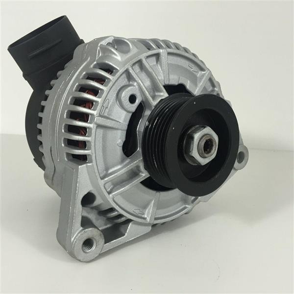 Alternatore per AUDI Cabriolet Coupe 100 80 A4 A6 A8 2.3 2.4 2.6 2.8 S4 Bosch