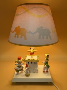 Vintage 1980 IRMI Wooden Nursery Lamp w/ Shade & Music Box Circus Wagon