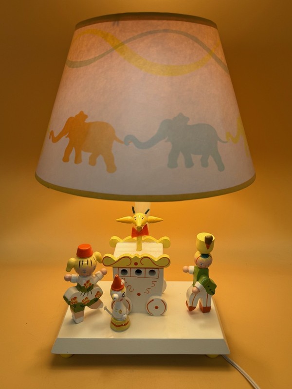 Vintage 1980 IRMI Wooden Nursery Lamp w/ Shade & Music Box Circus Wagon