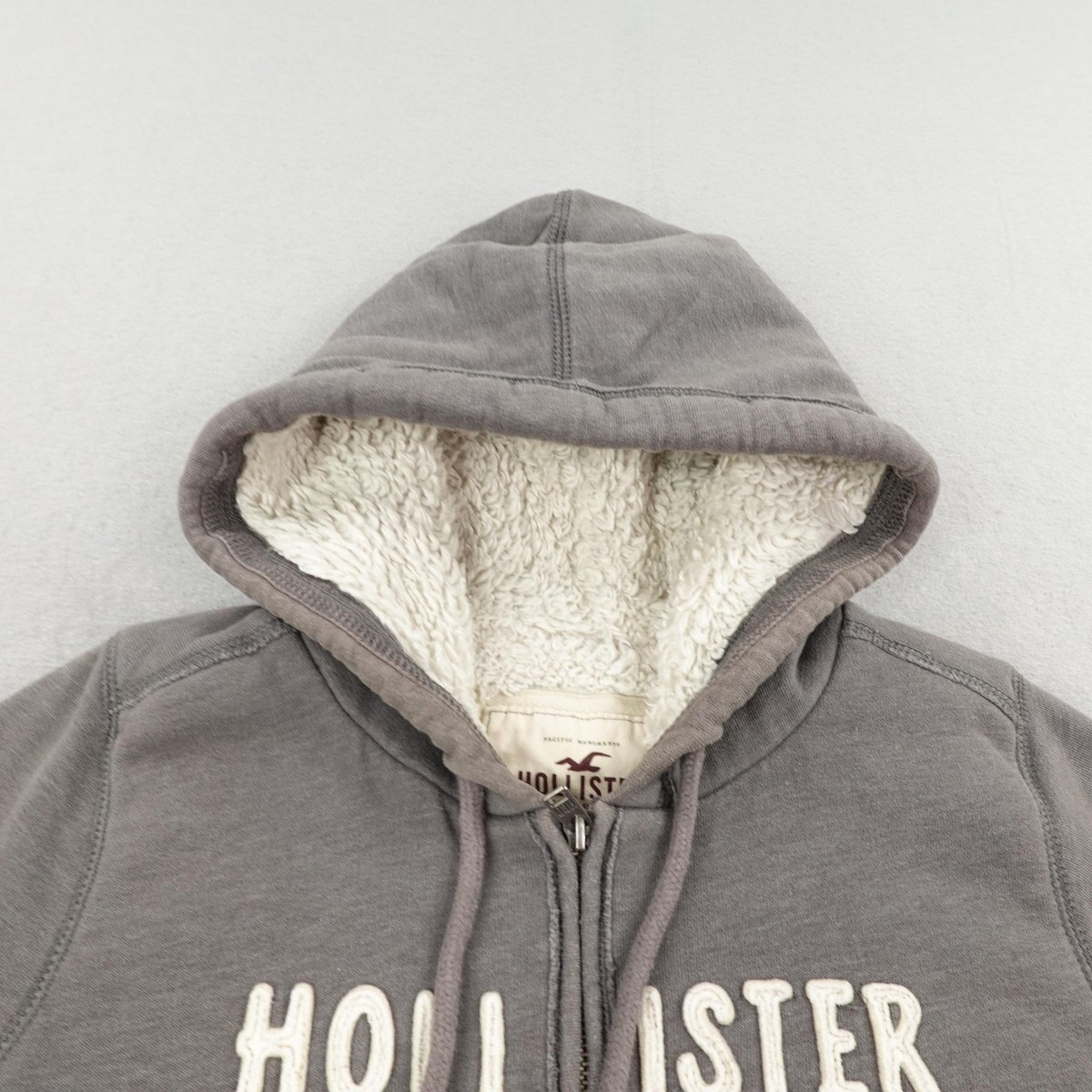 Hollister Hoodie Womens Medium Gray Sherpa Fleece Lined Sweatshirt