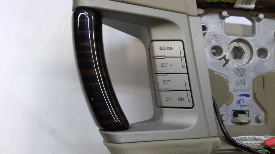 Rueda de navegación Lincoln 2009-2010 ASM 9L7Z3600KA - NUEVA OEM Foto 3 de 4