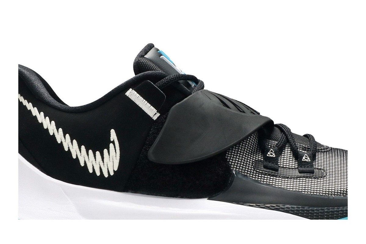 kyrie 3 tb black white