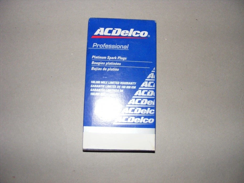 19208530 New Gm OEM Spark Plugs - Set of 8 | eBay 