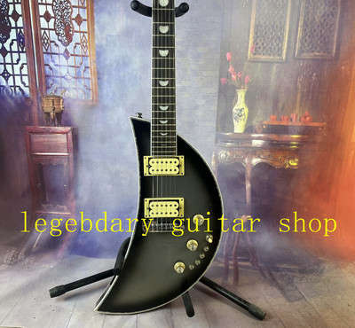 Eastwood Electric Guitars Moonsault - Metallic Blackburst - Vintage Kawai