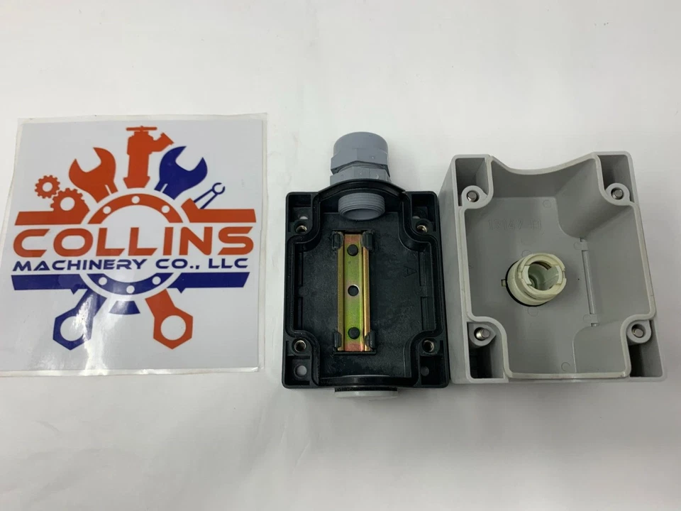 Square D Casing 13145 T.1 Unterteil 13147 T.1 Oberteil Enclosure 74 x 57mm - Image 4 of 4