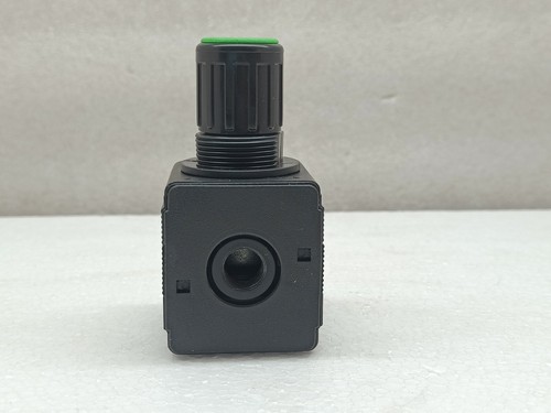 NEW BOSCH 0 821 302 400 / 0821302400 PRESSURE REGULATOR /W GAUGE 0-16 BAR - Picture 8 of 13