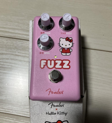 新品未開封 Fender × Hello Kitty Pink Fuzz ペダル Fender Limited Edition Hello Kitty Fuzz Effect Pedal, Pink