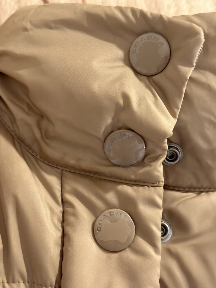 coach puffer abrigo mujer Foto 3 de 4