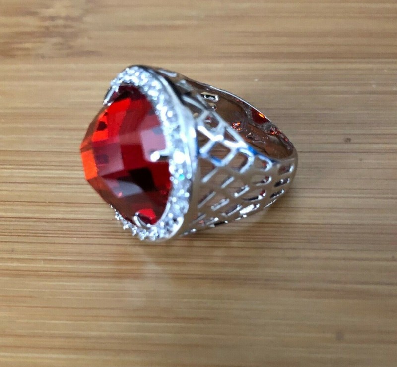 Nolan Miller GORGEOUS Dome Ring - RED-ORANGE w/ Clear Crystals - Size 5/6 NEW!