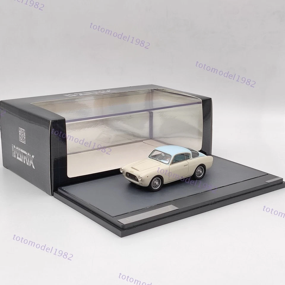 Coche de resina 1/43 MATRIX-MODELS Cisitalia 33DF Voloradente cupé blanco MX10307-011 Foto 3 de 4