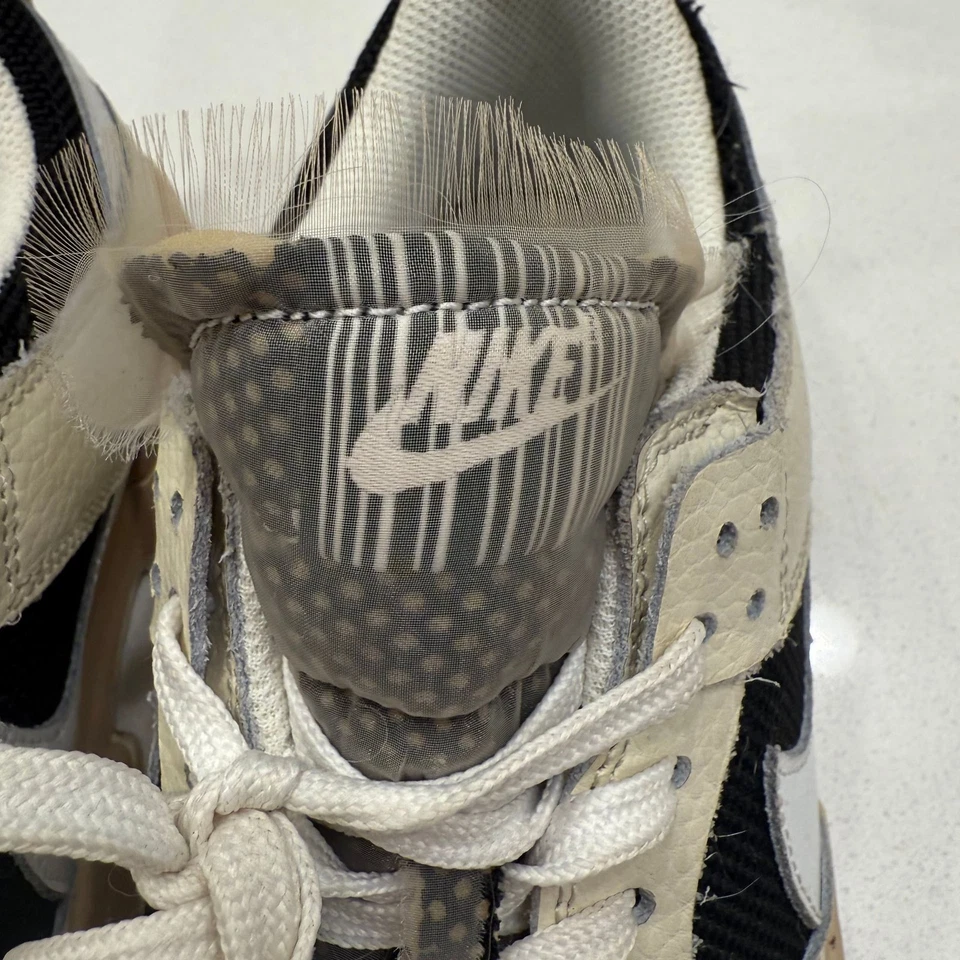 Nike Dunk Low Disrupt Marfil Pálido Negro (W) Foto 3 de 4