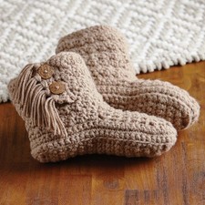 Herrschners  Classic Lounge Slippers Crochet Kit