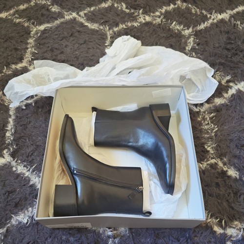 Everlane Women's The City Boot Size 8.5 Black Leather