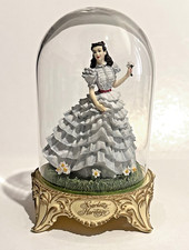 1993 Gone With the Wind "Scarlett's Heritage" Pedestal Figurine w/Glass Dome LE